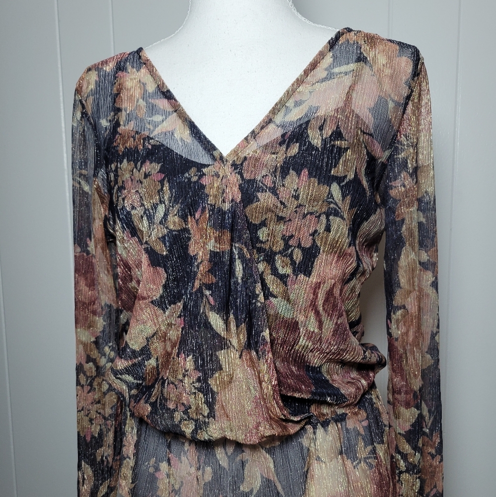 SALE NWT Brannan Metallic Floral Peplum Blouse Long Sheer Sleeve Tie Back M - Picture 4 of 13